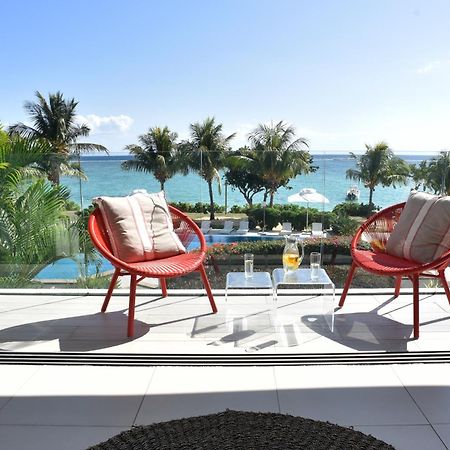 Cap Ouest Beachfront Luxury Penthouse & Apartment Flic en Flac Bagian luar foto